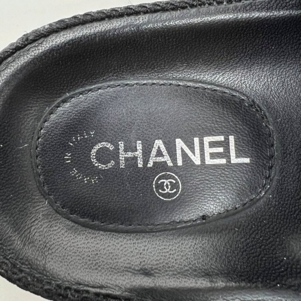 Chanel‎ Quilted Fabric Logo Velcro Flat Sandals Size 40 - Picture 6 of 11